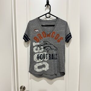 Denver Broncos tshirt, Large